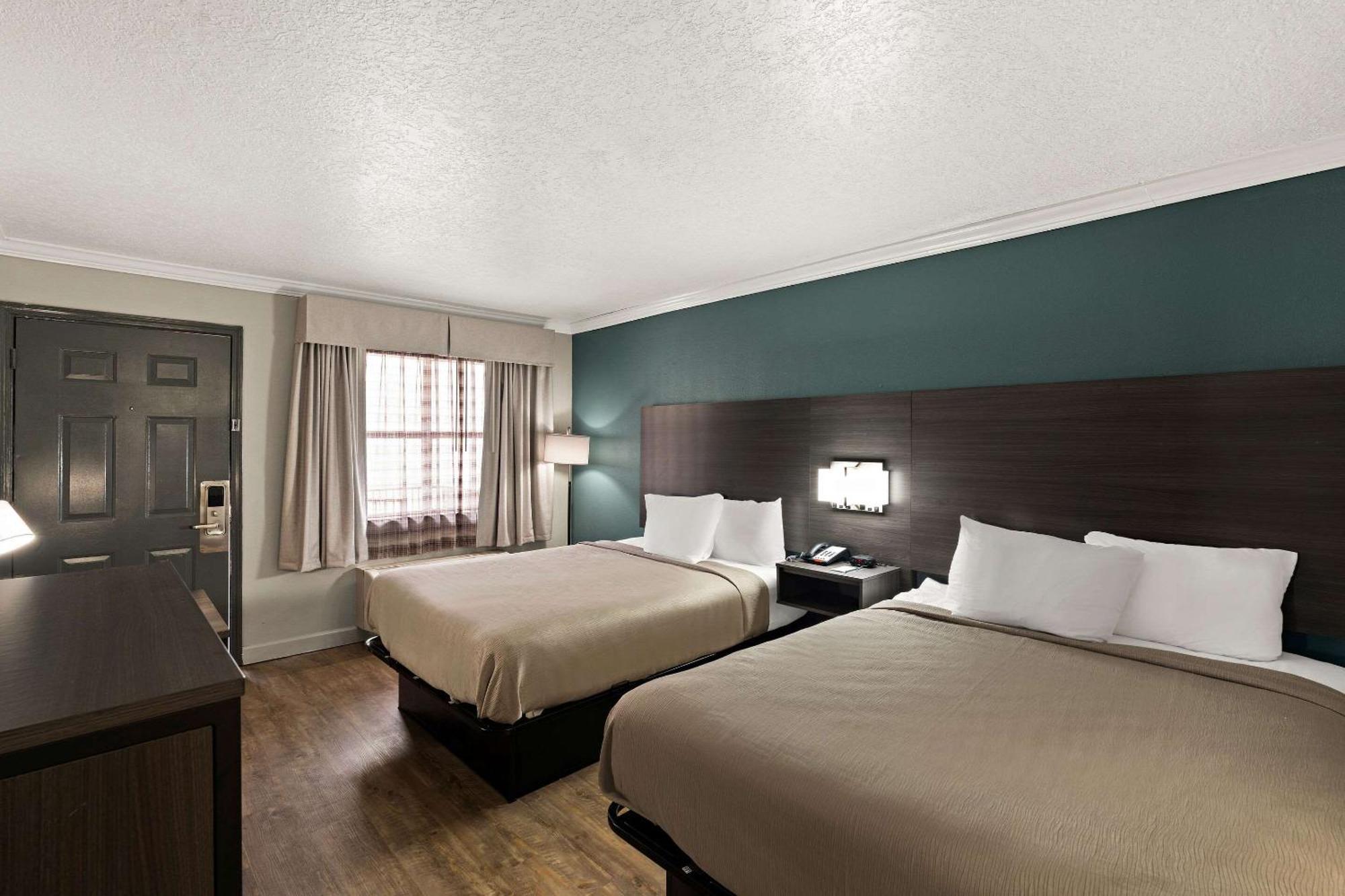 Quality Inn Ocean Springs Bagian luar foto