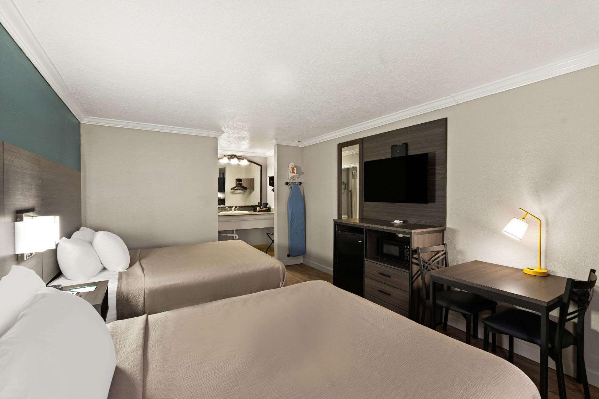 Quality Inn Ocean Springs Bagian luar foto