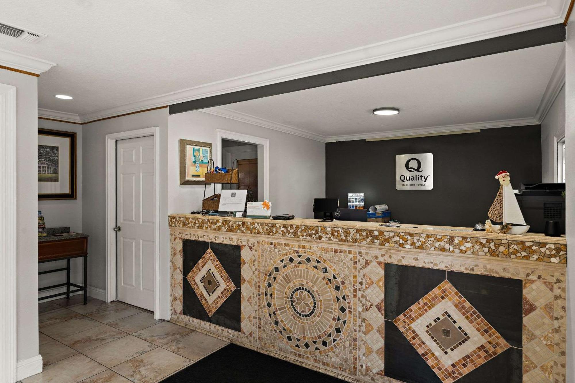 Quality Inn Ocean Springs Bagian luar foto