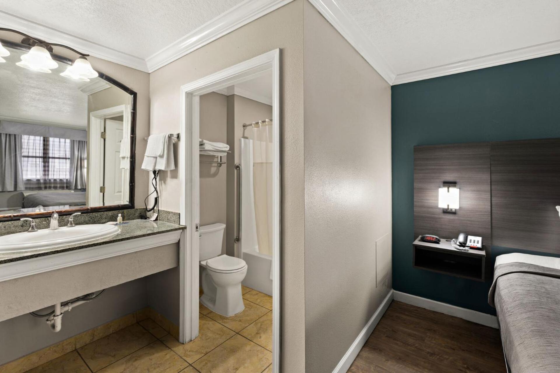 Quality Inn Ocean Springs Bagian luar foto